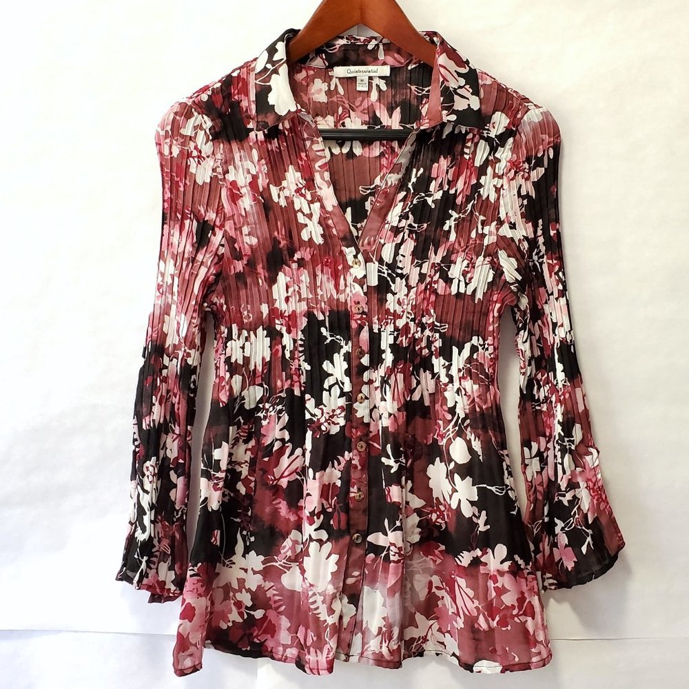 $5 SALE * Quintessential Split Sleeve Broomstick Blouse - Size M